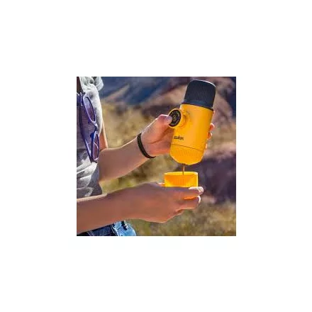Wacaco Nanopresso GR Sárga hordozható kávéfőző őrölt kávéhoz