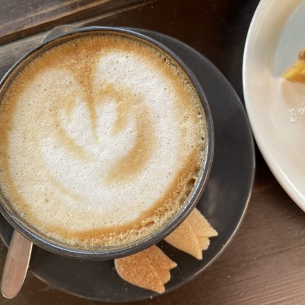 Cukrobello Tulipán formájú formacukor Tokaji aszu ízesítéssel