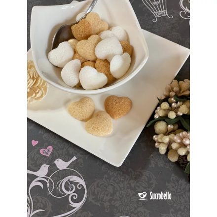 Cukrobello Szív formacukor-family box 150db szivecske a dobozban